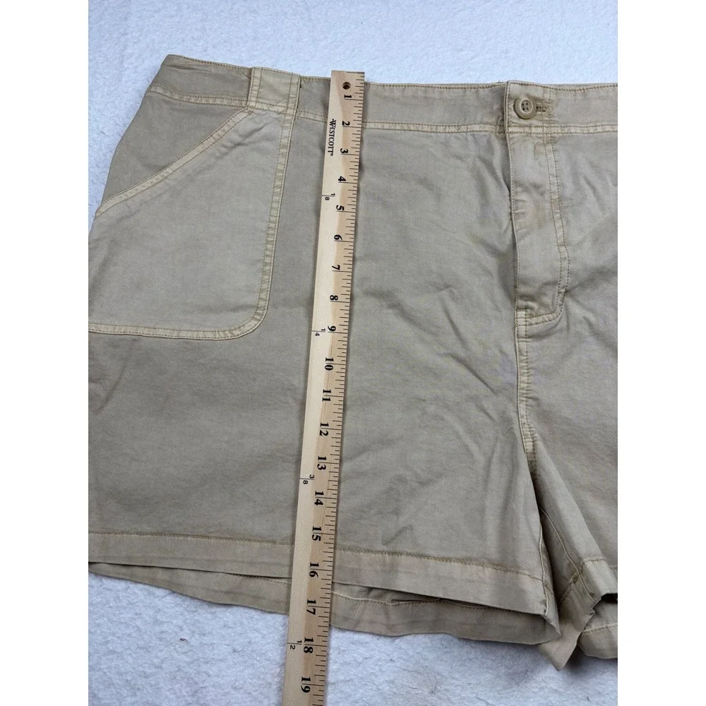 BP. Womens Tan Khaki Utility Cargo Shorts Plus Size 24 NWT Stretch Cotton